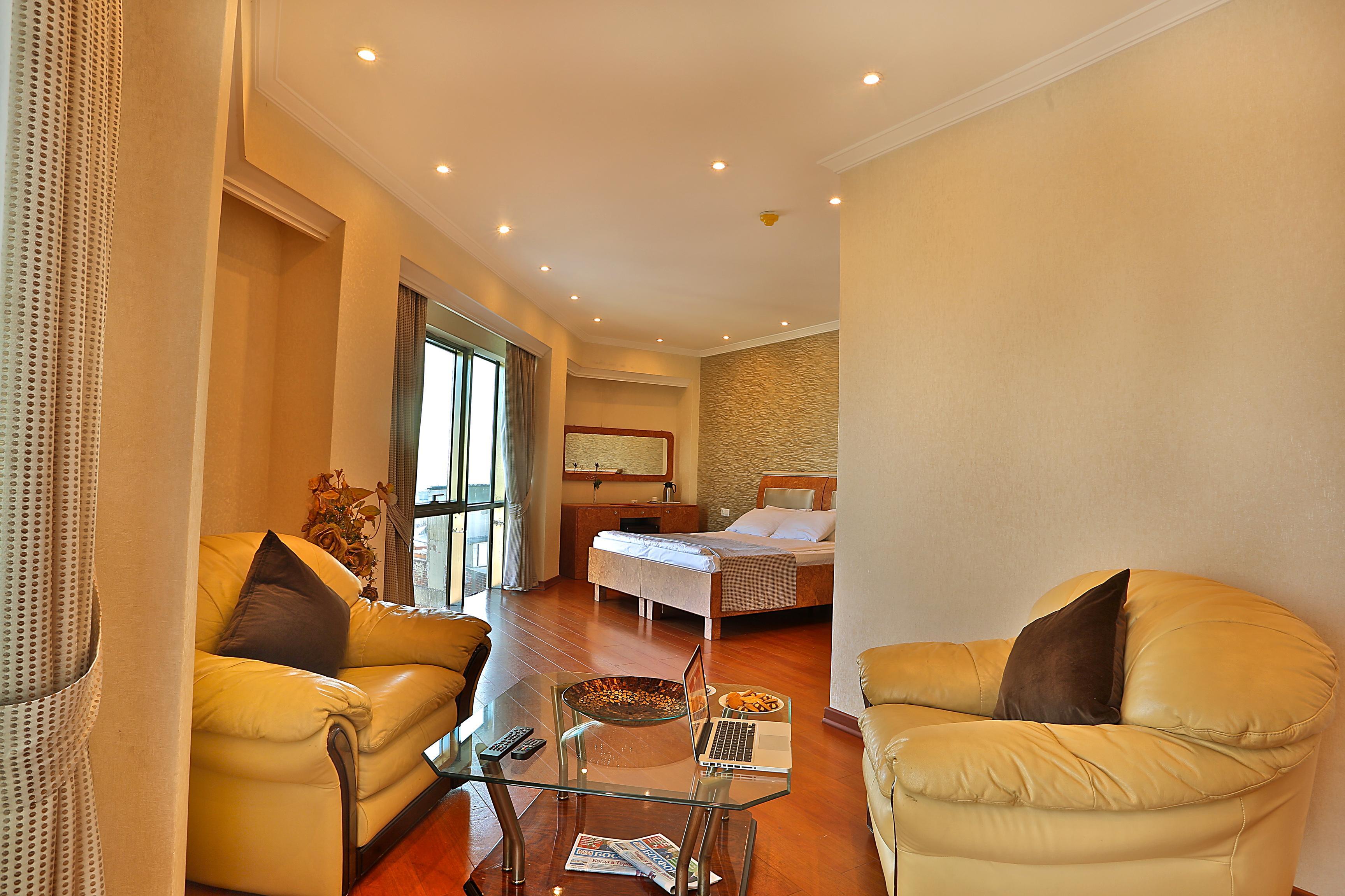 Grand Madrid Hotel Istanbul Exterior photo